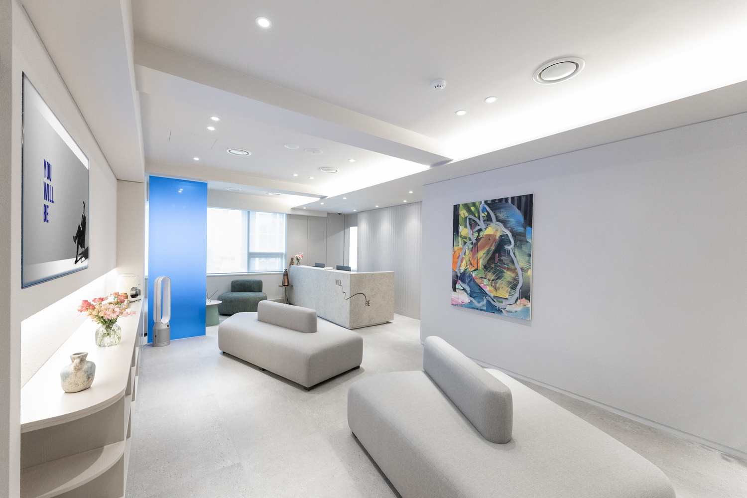 Reception area at WILL BE Plastic Surgery